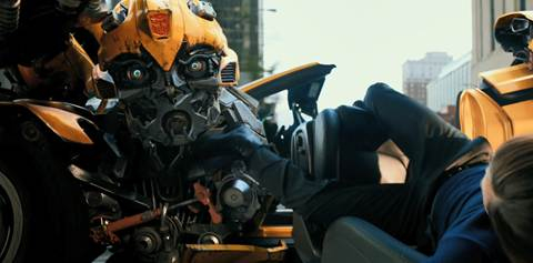 'Transformers: Chiến binh cuối cùng' hé lộ dàn người máy hùng mạnh hơn cả autobot
